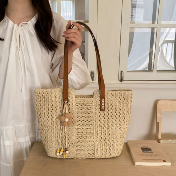 Woven Tote Bag Beach Vacation Straw Bag Shoulder Bag