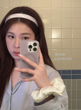 Bellar粉蓝白缎面光泽感爱心发箍