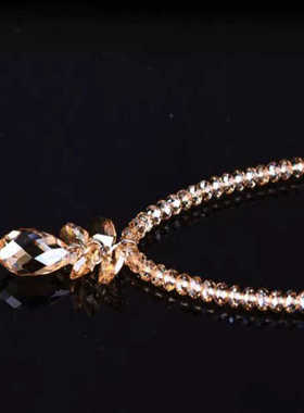 璀璨水晶水滴女天使项链礼物韩