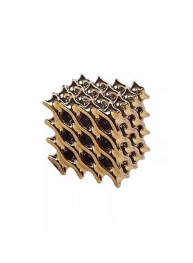 创意陶瓷饰品玻璃花样板间