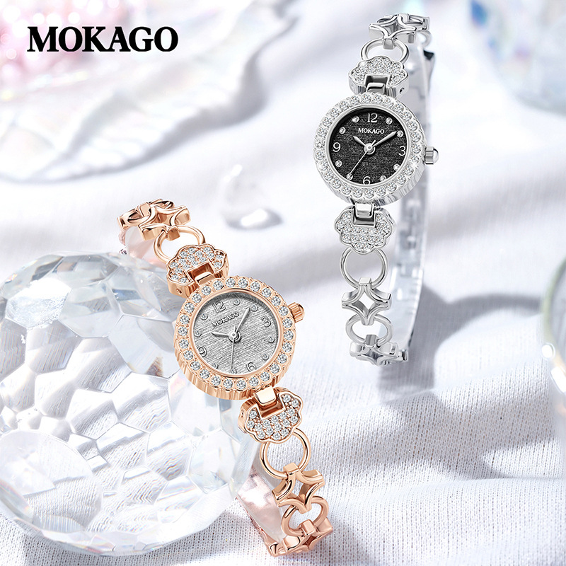 MOKAGO高级感女手链表小众欧美波精致合金表带轻奢石英表防水女表 - 图0