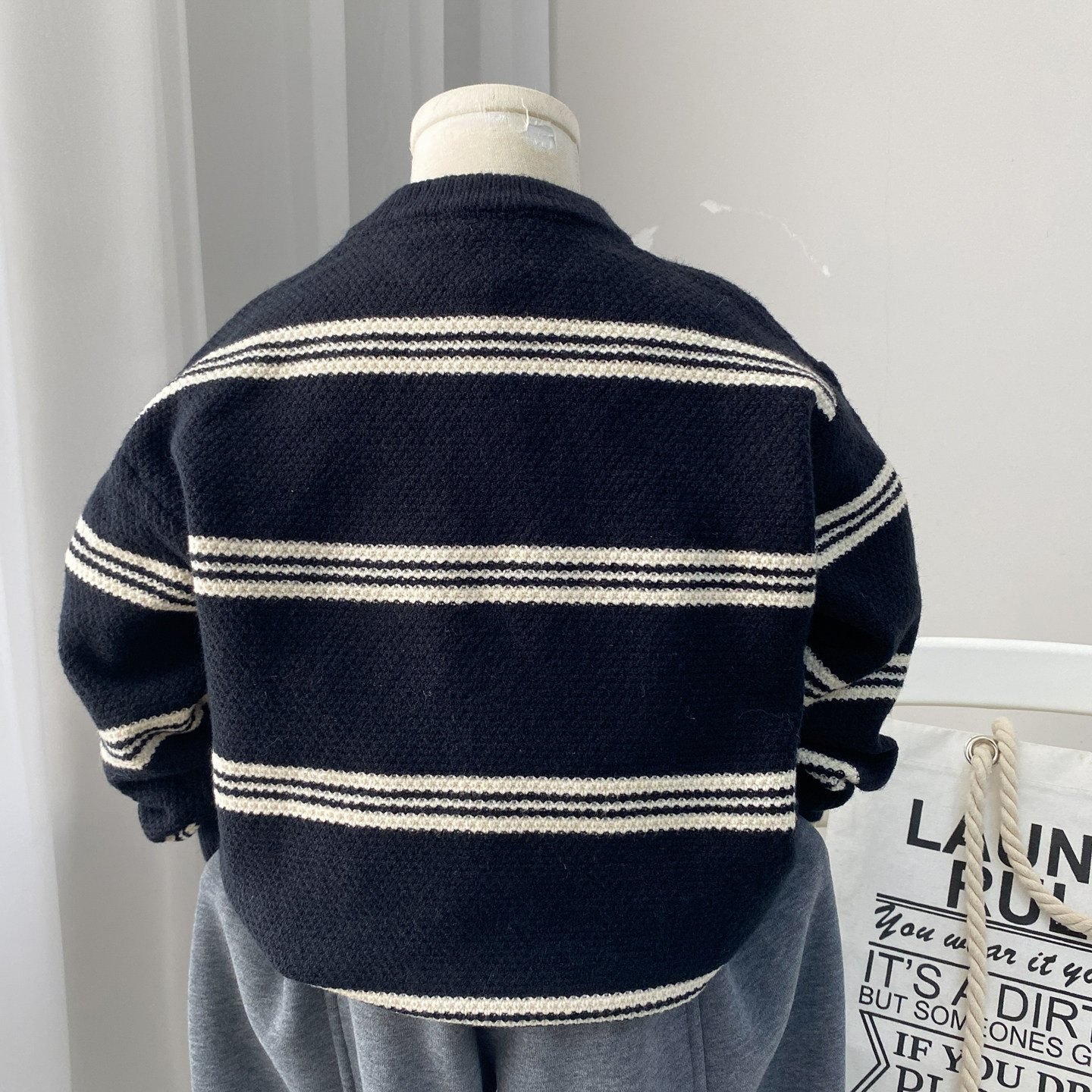 男童毛衣2025新款秋冬小男孩打底衫黑色针织上衣韩版圆领帅气洋气,淘宝优惠券,粉丝福利购,淘宝优惠卷