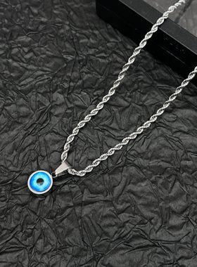 蓝色恶魔之眼项链男小众设计冷淡风高级感痞帅锁骨链女毛衣链配饰