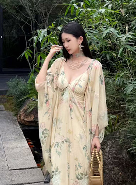 法式温柔风珍珠项链女多层叠戴V领浪漫度假风颈链