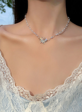 气质蝴蝶结珍珠项链女设计感小众个性简约女士锁骨链子潮网红配饰