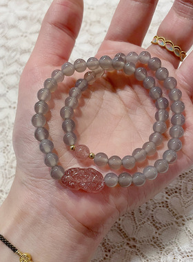 【粉墨登场】玛瑙草莓晶貔貅手链