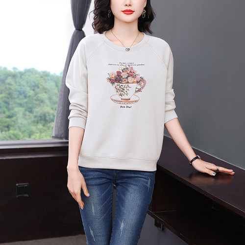 妈妈圆领卫衣女春秋装2026新款中老年宽松百搭大码洋气长袖上衣服 - 图2