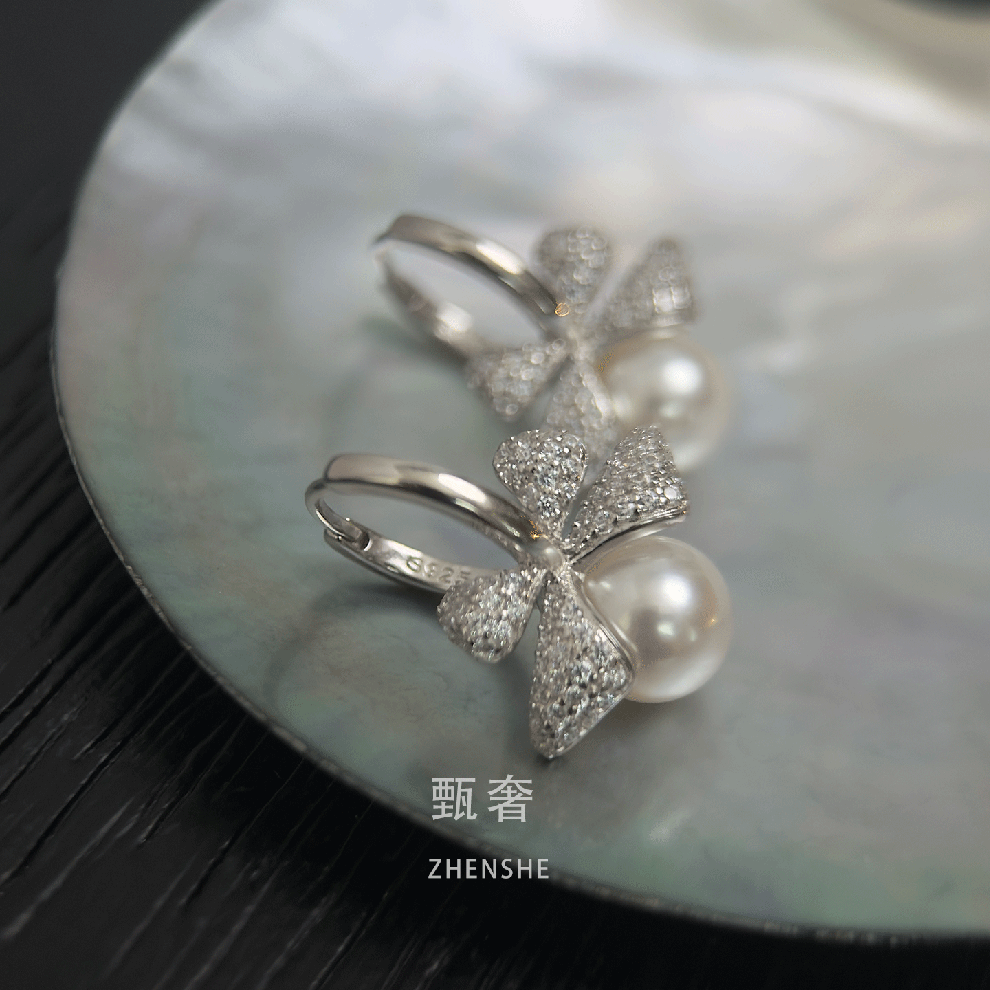 《耳际风语》复古甜美蝴蝶结天然珍珠耳扣气质时尚耳环925纯银,淘宝优惠券,粉丝福利购,淘宝优惠卷