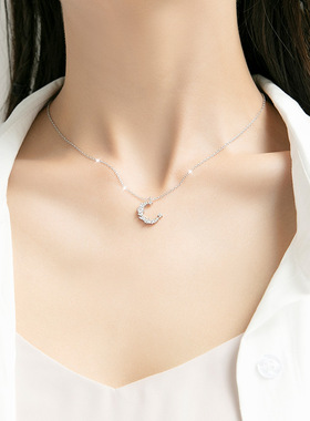 925银月亮项链女 镶钻纯银锁骨链韩版简约气质个性闺蜜生日礼物