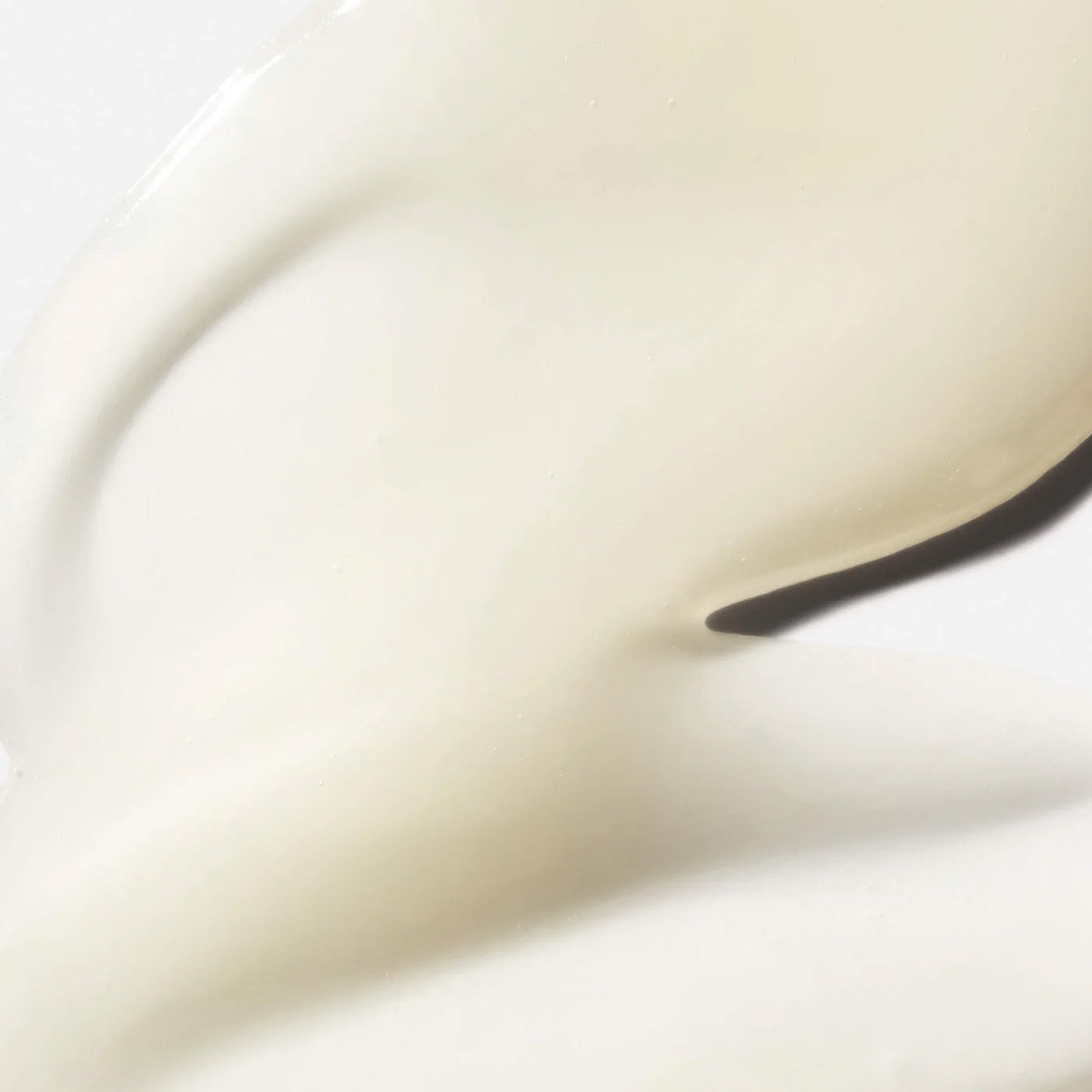 新款Nécessaire 缓解唇部干裂润唇膏唇蜜15g补水保湿水润亮泽,淘宝优惠券,粉丝福利购,淘宝优惠卷