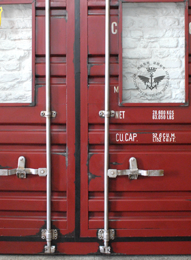 铁艺酒红色 工业风集装箱箱门 双开门 酒吧咖啡店主题餐厅装饰