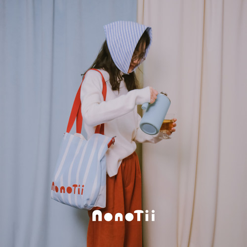 Nonotii《人间下线》法式高级慵懒大容量斜挎帆布包单肩包电脑包 - 图0