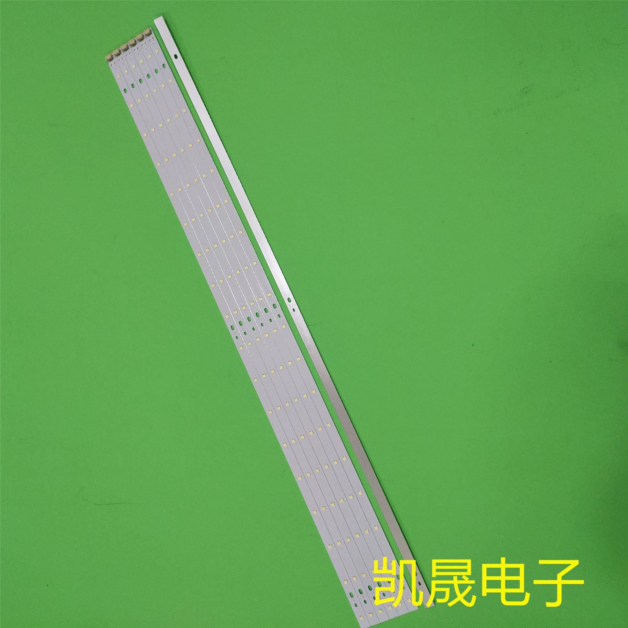 适用TCL L32E11 LED灯条4C-LB320T-DS1 18灯珠 屏LVW320CS0T 一套 - 图2