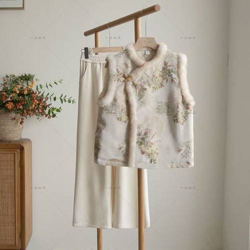 新中式马甲女秋冬季新款高级感复古盘扣宽松背心上衣国风夹棉马夹 - 图0