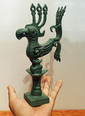 三星堆摆件青铜巫师立像家居饰品