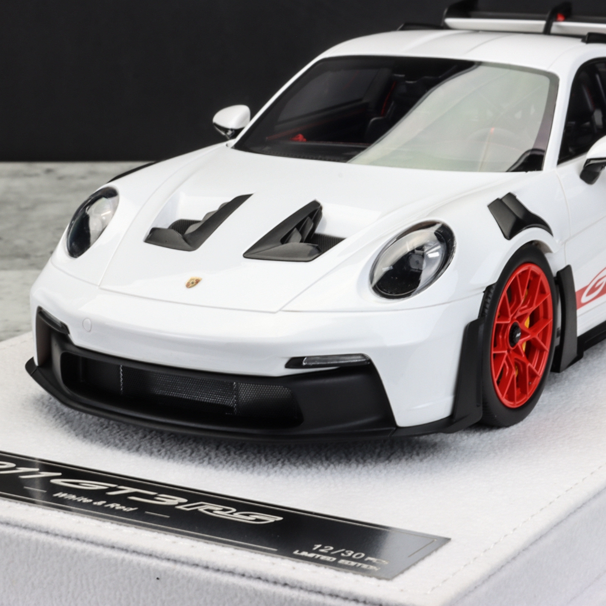 Fuelme富美1:18保时捷 911 GT3 RS Carrera白色红条纹树脂车模-图2