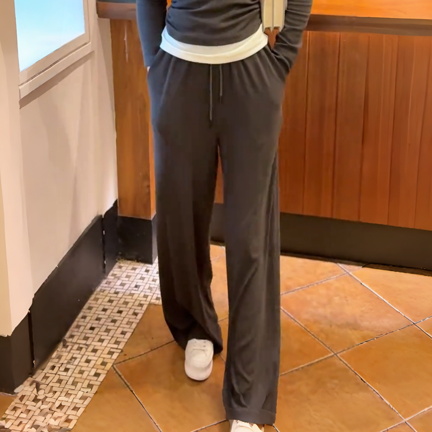 运动风灰色显瘦抽绳弹力窄版卫裤女春夏高腰百搭舒适垂感休闲裤子,淘宝优惠券,粉丝福利购,淘宝优惠卷