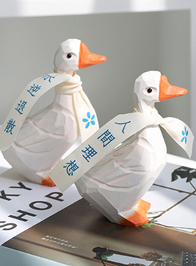 带来好运的小摆件加油鸭