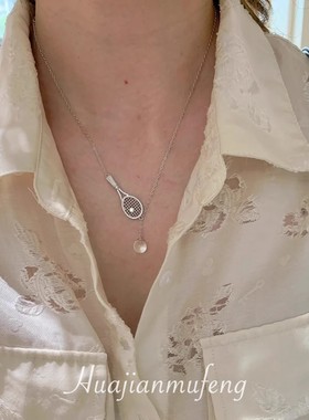 清冷感银色网球拍吊坠项链