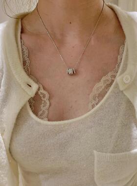 爆闪花筒四叶花长款吊坠项链