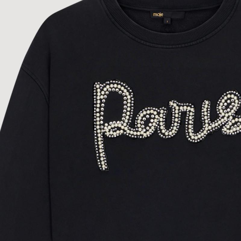 Maje2025秋冬女装法式复古深灰色字母仿钻装饰圆领短款针织上衣,淘宝优惠券,粉丝福利购,淘宝优惠卷