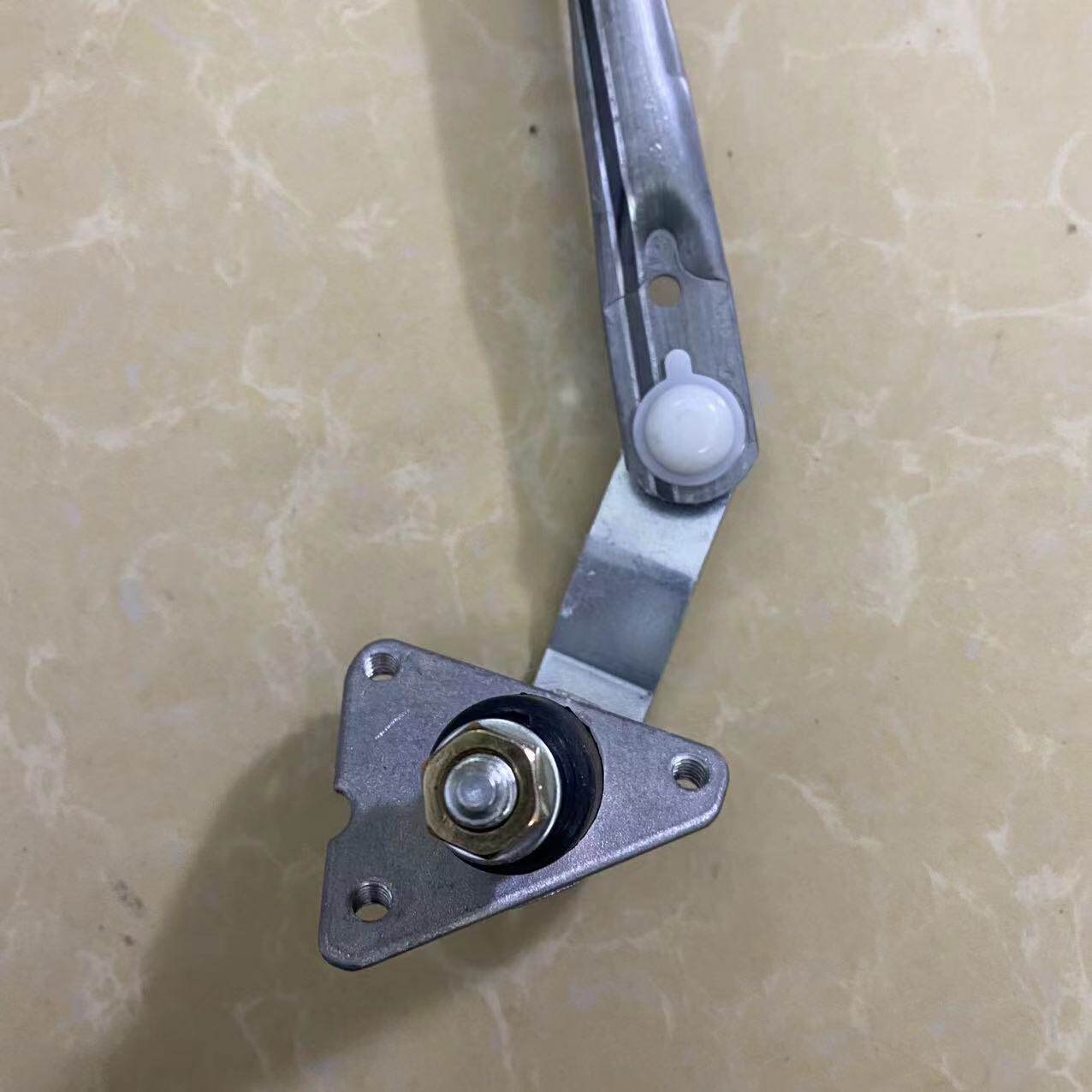 中兴田野威虎G3F1F3TUV皮卡前雨刮拉杆雨刮连动杆雨刮臂支架无限 - 图1