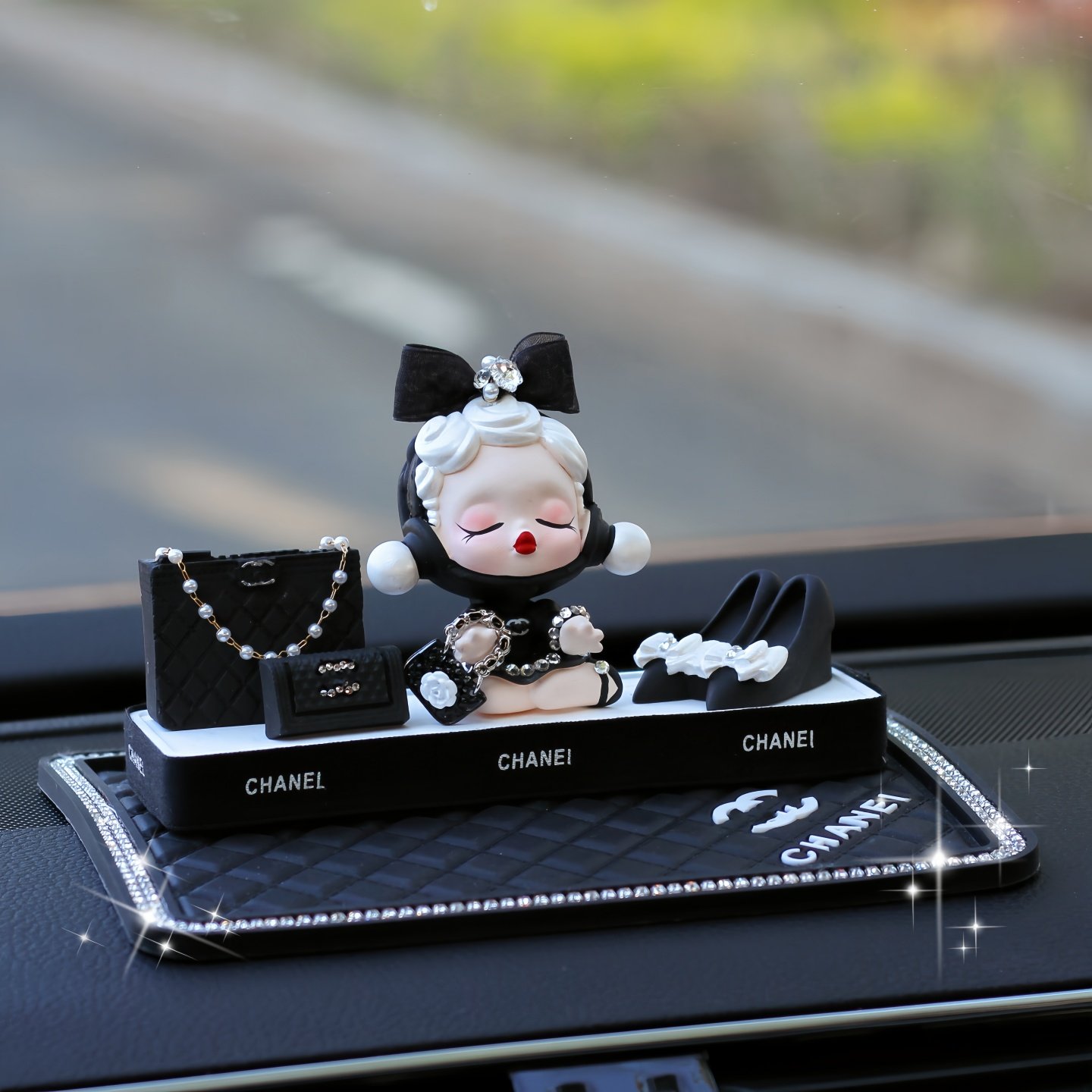 汽车香水香薰中控台高级感新款大牌包轻奢车内装饰品摆件新车礼物,淘宝优惠券,粉丝福利购,淘宝优惠卷