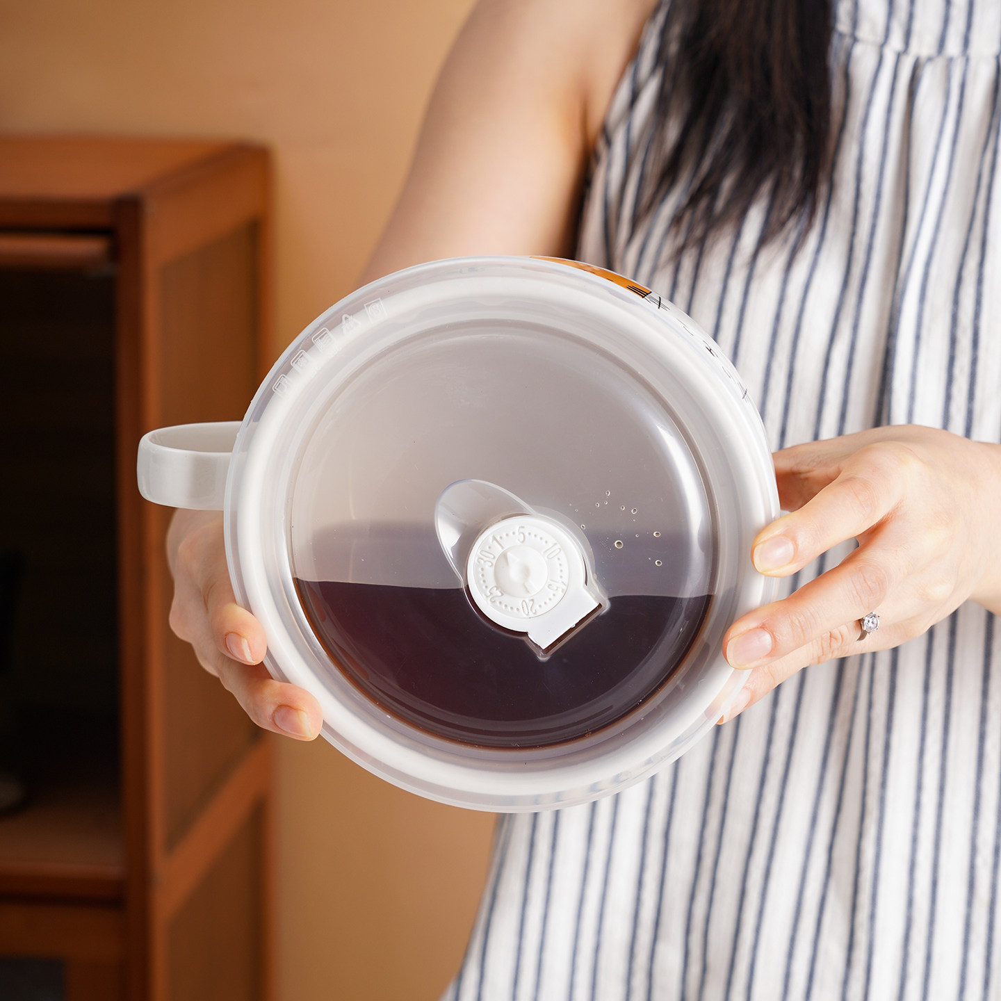 陶瓷泡面碗带盖密封碗微波炉专用碗带把手学生宿舍碗带手柄便当盒,淘宝优惠券,粉丝福利购,淘宝优惠卷