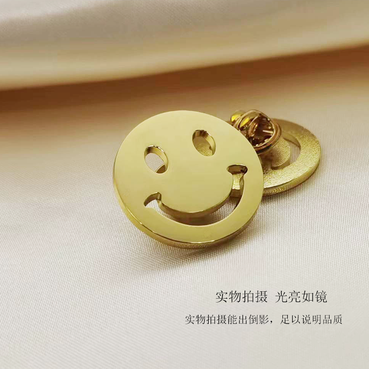 笑脸胸针服务之星工号牌可爱胸牌徽章吸磁LOGO定制校班徽领章定做 - 图3