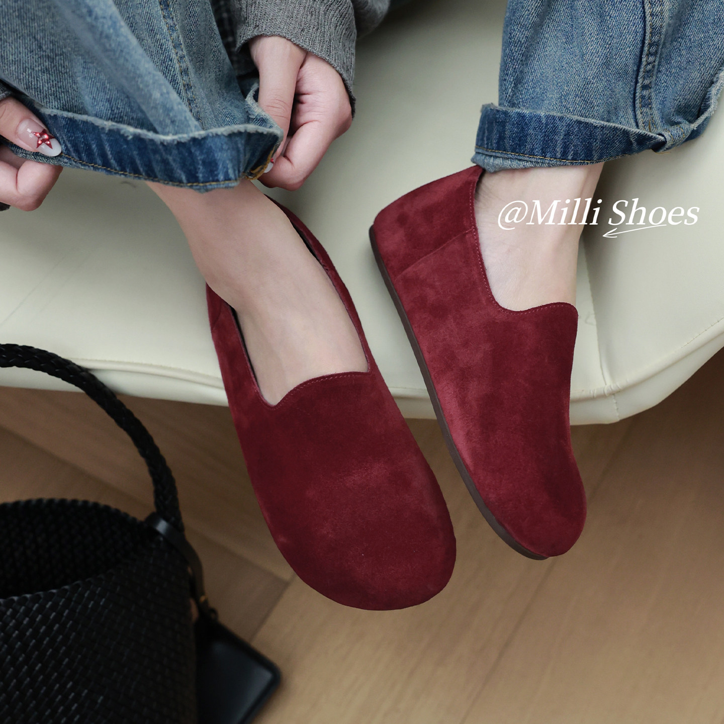 欧洲站2025秋新品欧货反毛皮圆头时尚复古日常百搭平底休闲单鞋女,淘宝优惠券,粉丝福利购,淘宝优惠卷