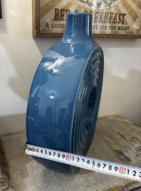 外贸孤品现代轻奢极简同心圆镂空扁圆陶瓷花瓶艺术几何插花摆件