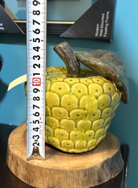 外贸孤品美式复古窑变黄绿色浮雕陶瓷苹果装饰摆件中古咖啡馆软装
