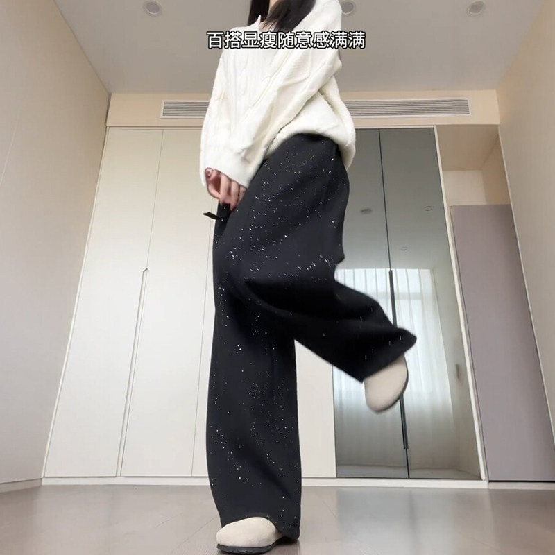 黑色细闪亮片弯刀裤女大码慵懒风镰刀运动休闲烫钻独特设计感裤子,淘宝优惠券,粉丝福利购,淘宝优惠卷