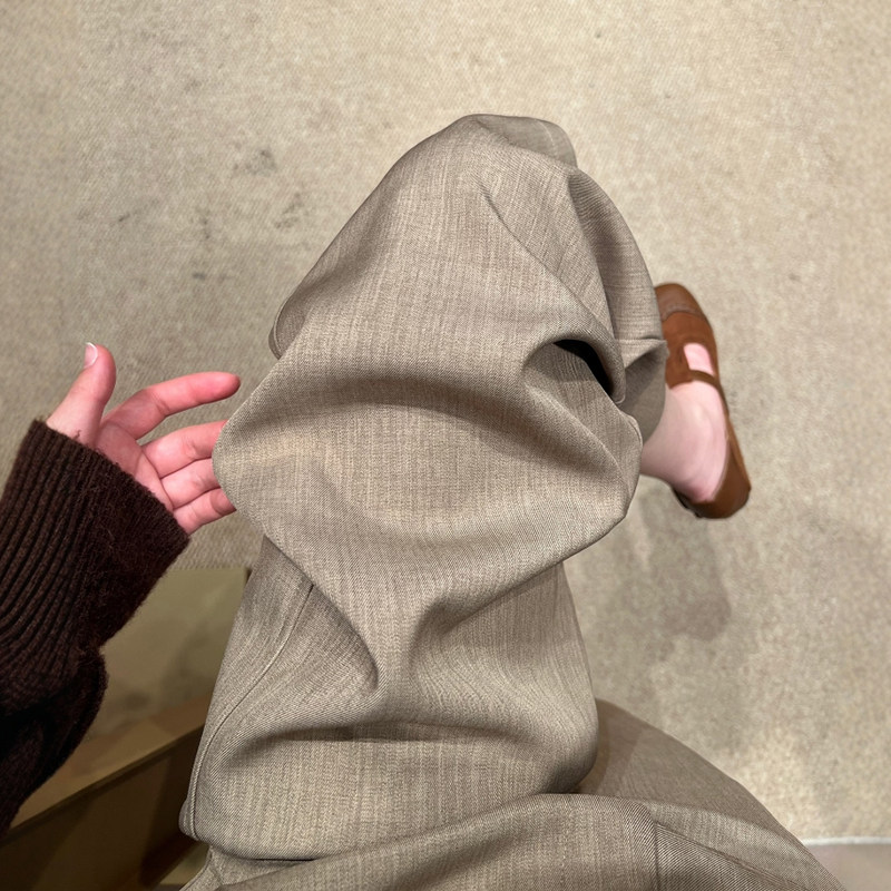 卡其色复古阔腿西装裤子女款春季大码老钱风休闲裤今年流行梧桐裤,淘宝优惠券,粉丝福利购,淘宝优惠卷