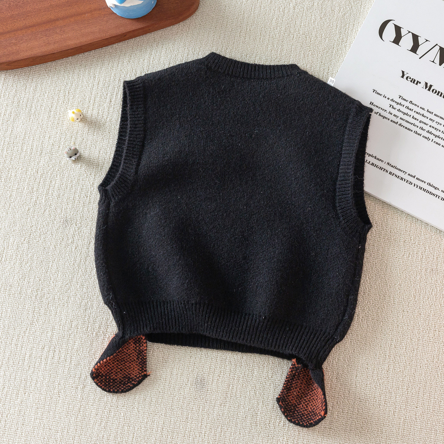 儿童可爱毛衣针织马甲女宝秋季韩版百搭圆领无袖外穿坎肩男宝背心 - 图3