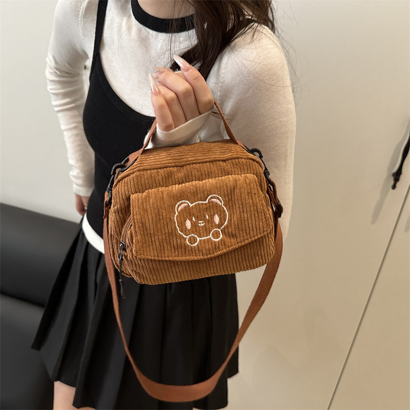 灯芯绒斜挎包包女学院风少女甜美小方包森系复古百搭单肩邮差包潮,淘宝优惠券,粉丝福利购,淘宝优惠卷