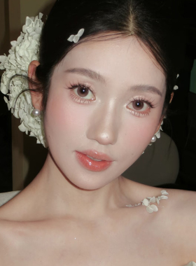 新娘头饰甜美复古米白色绣球永生花高级感气质百搭发饰结婚礼服配