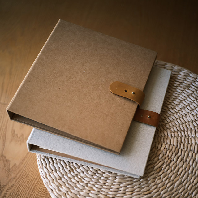 Leather buckle DIY loose-leaf photo album, creative literary niche photo album, adhesive storage album, baby scrapbook