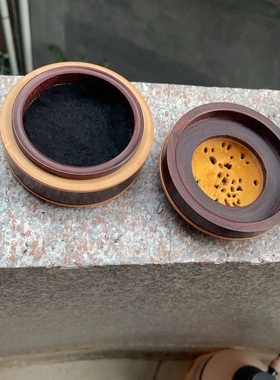 印度小叶紫檀盘麒麟献宝盘香炉