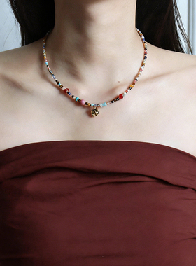 时尚精致彩色多巴胺小象吊坠项链配饰女轻奢小众高级感串珠锁骨链