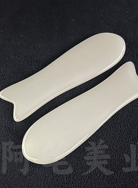 面部拨筋棒玉石眼部刮痧美容院