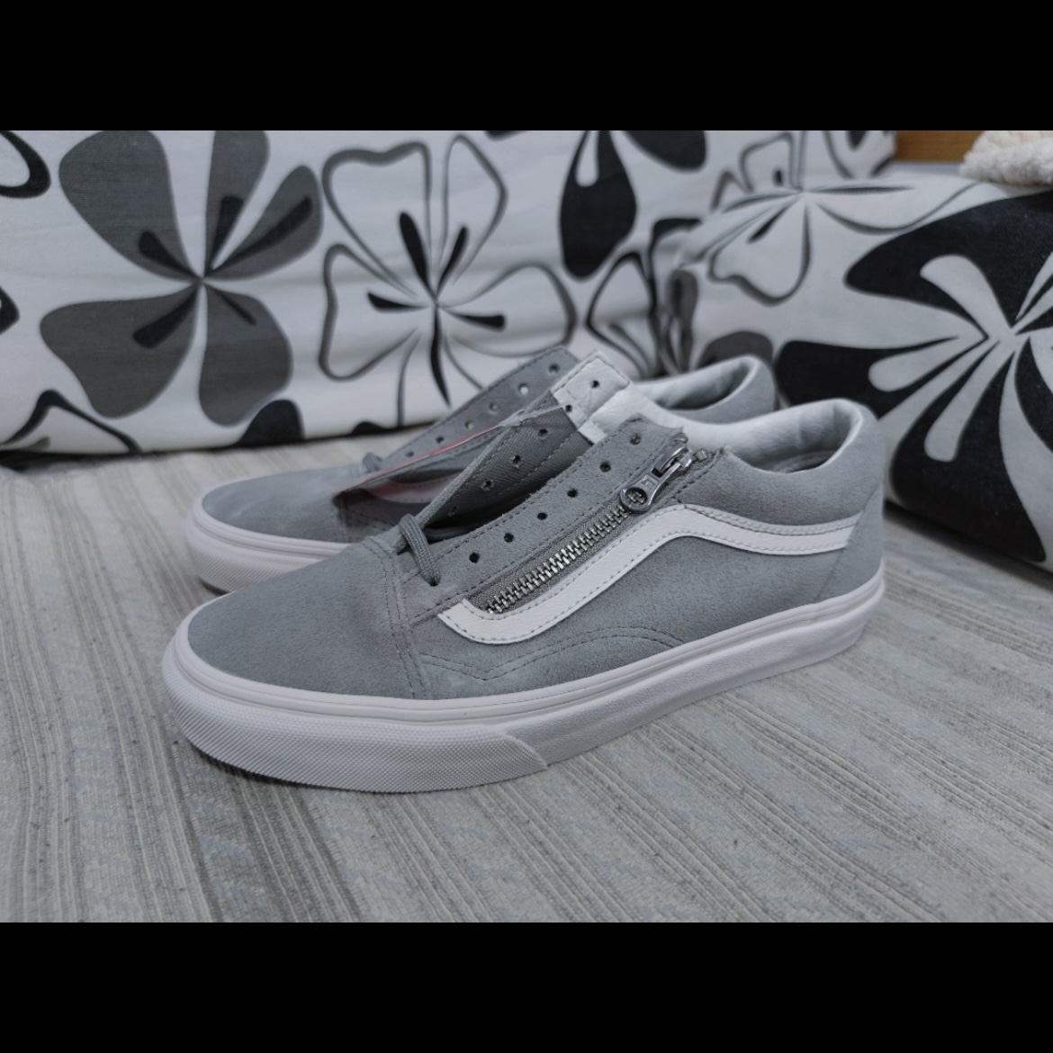 Vans Old Skool Zip 潮流百搭 轻便 低帮 板鞋 灰色VN0A3493A4F - 图1