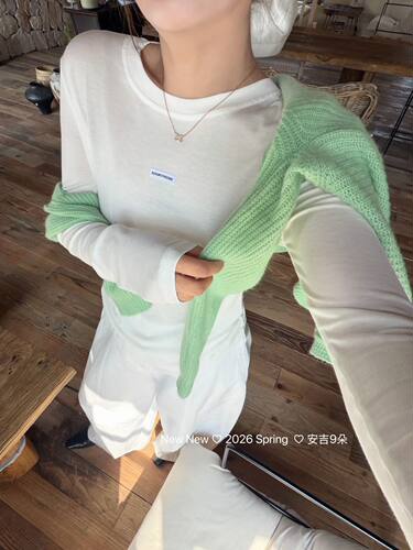 2026春季新款韩版宽松百搭休闲长袖针织开衫女时尚纯色V领上衣潮 - 图2