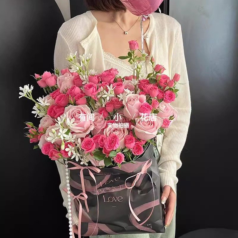 520广州深圳同城速递配送花鲜花抱抱桶芍药玫瑰老婆女友生日订花
