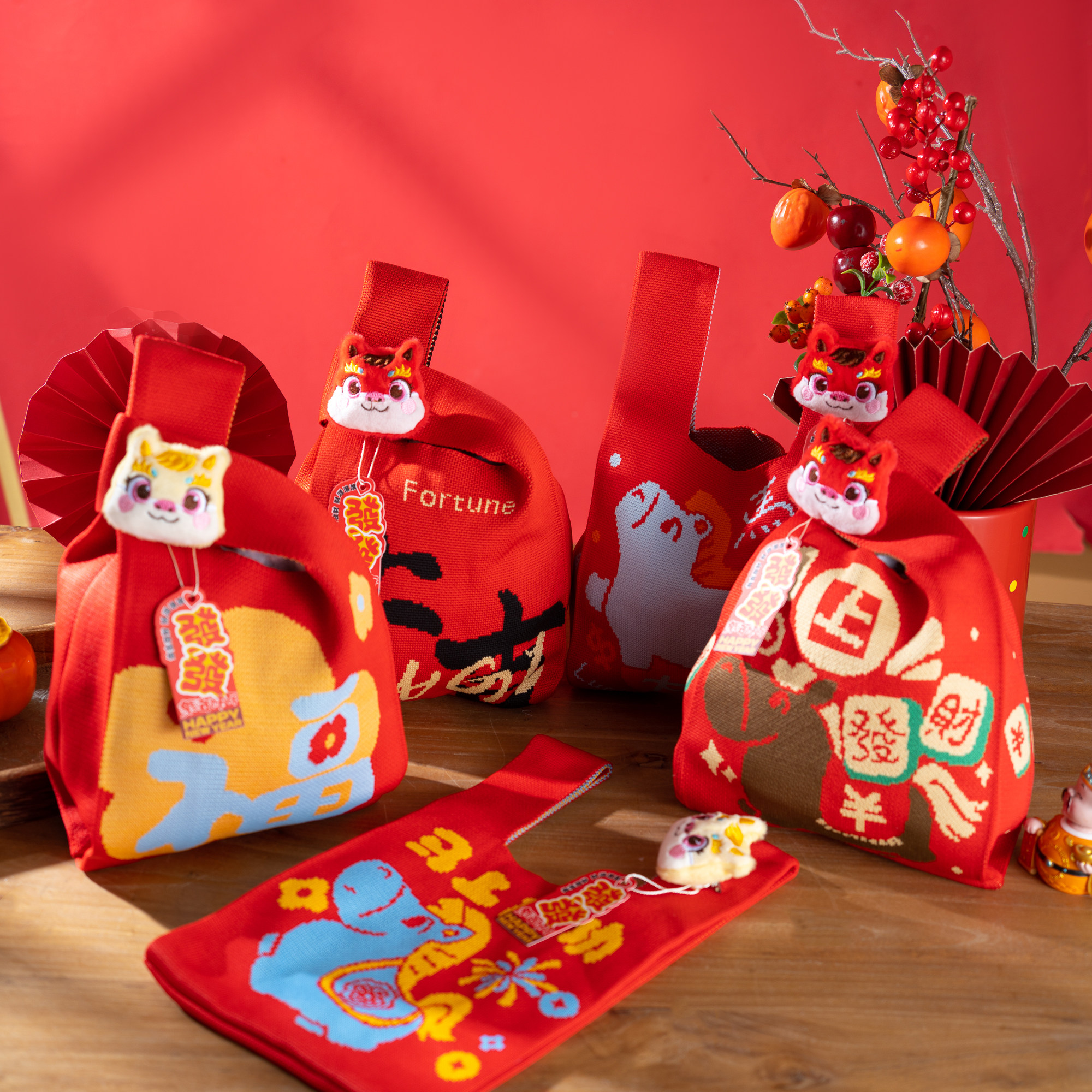 2026新款马年礼品袋手提针织包红色新年福袋伴手礼物小拎袋手腕包,淘宝优惠券,粉丝福利购,淘宝优惠卷