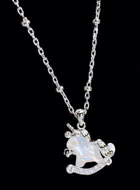 卡娜米娜独角兽项链女2025新款可爱卡通时尚钛钢不掉色锁骨链批发