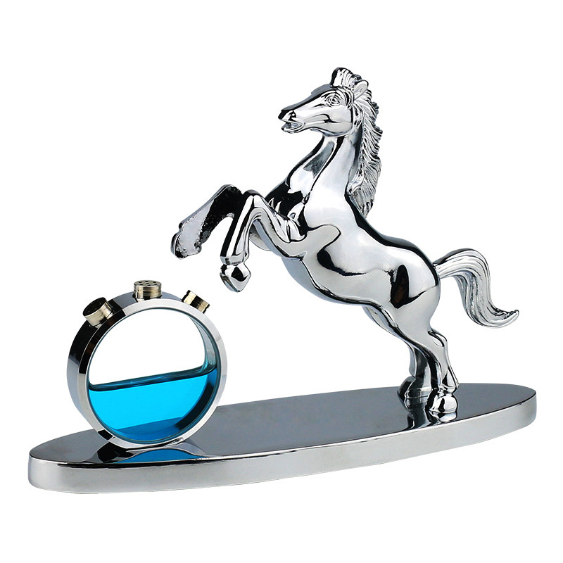 汽车配饰车内饰品摆件金属马香水座式车载车上高档送男友生日礼物