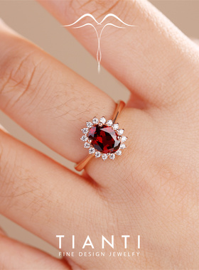 复古优雅轻奢Halo围钻戴妃款戒指