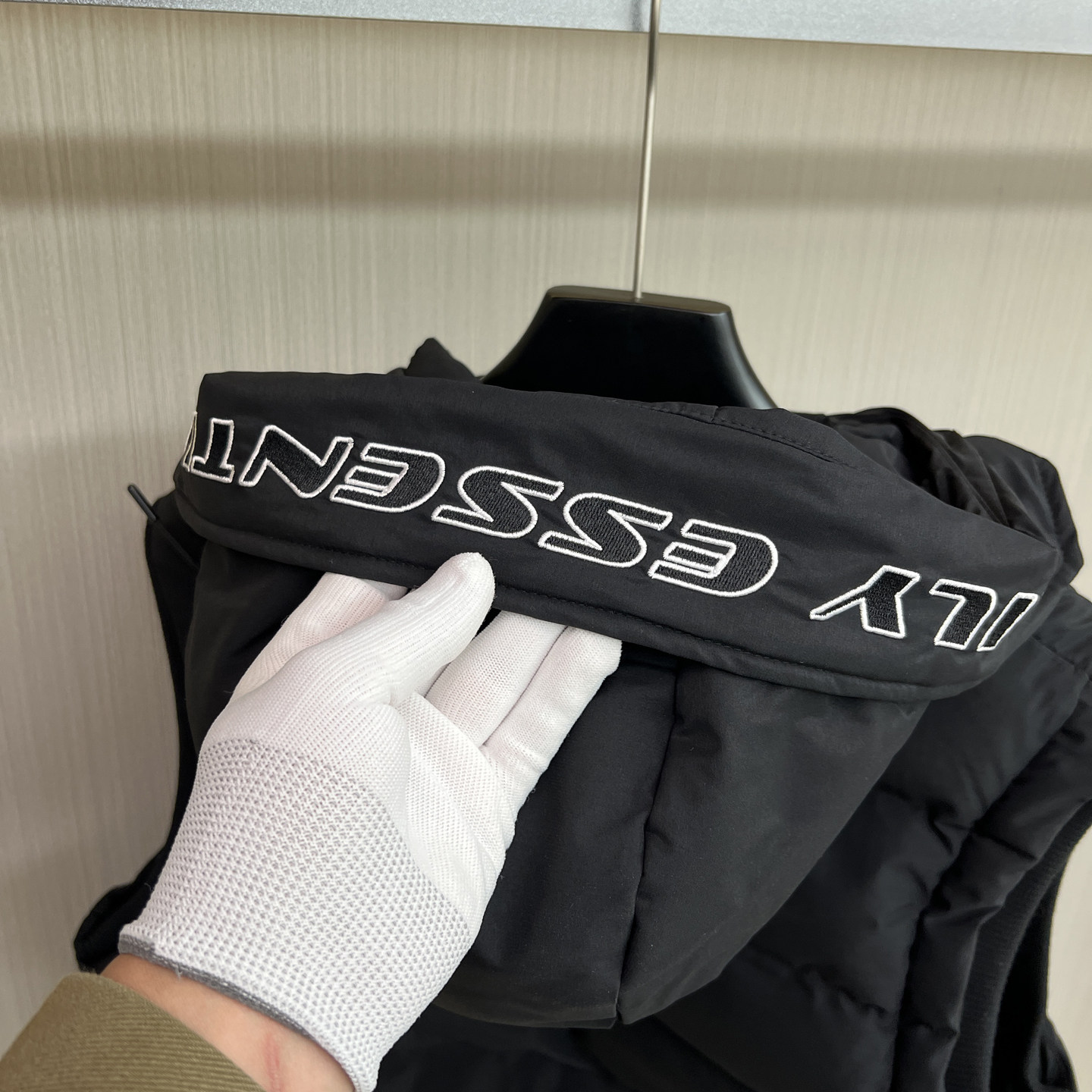 出口欧美！刺绣工艺！秋冬款男士连帽户外休闲加厚保暖棉马甲外套,淘宝优惠券,粉丝福利购,淘宝优惠卷