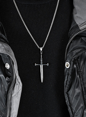 嘻哈复古古剑兵器十字架项链